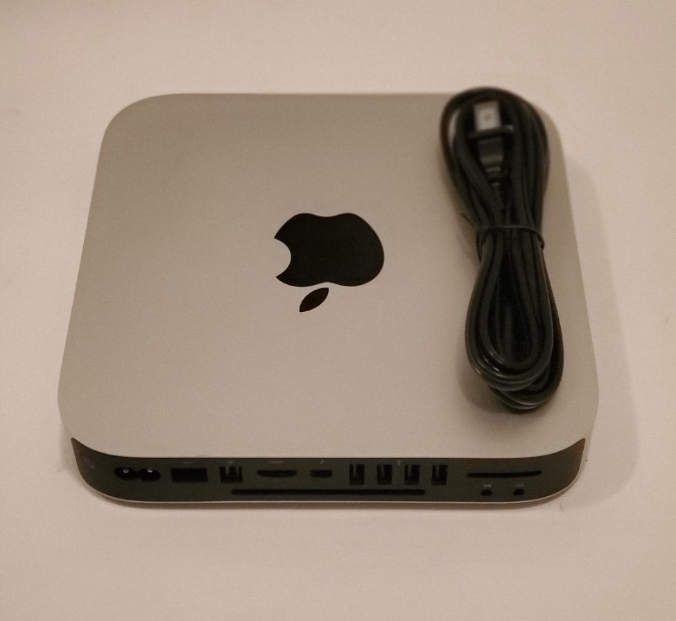 Apple Mac Mini MC816LL/A - Intel i5 / 4GB Ram / 500GB HDD / OS